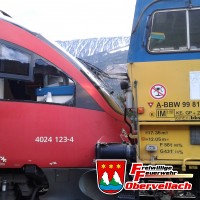 Zugskollision / Bahnböschungsbrand Penk